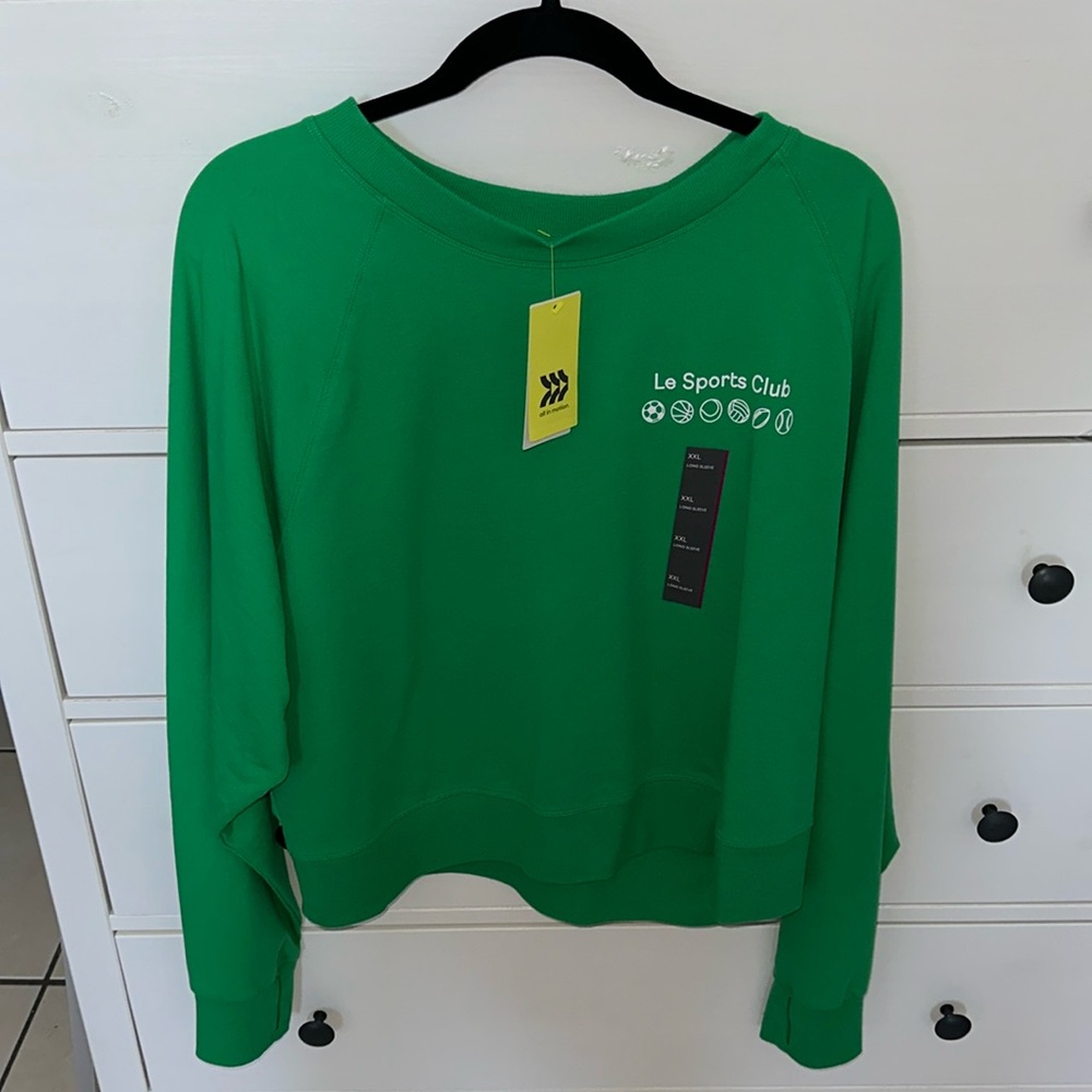📍NWT📍Target All In Motion Relaxed Le Sports Club Pullover